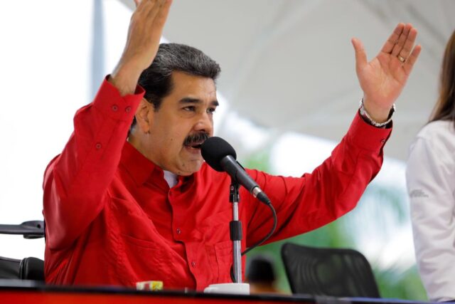 Maduro llama al diálogo en España como respuesta a las protestas