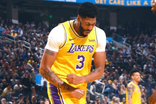 Anthony Davis se siente bien por no tener que hacerlo todo