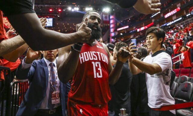 China sacó de circulación la indumentaria de los Rockets de Houston