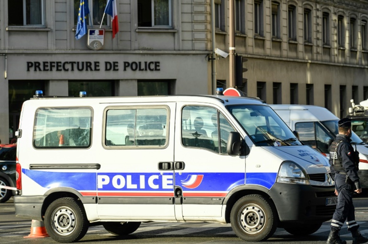 docenas-de-policías-ataque-París