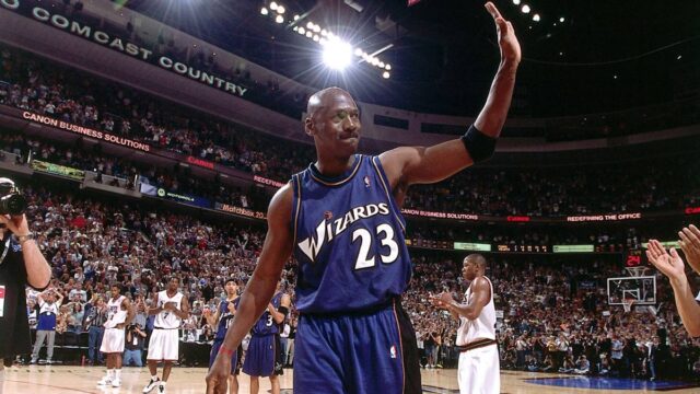 [Videos]  Jordan celebra 35 años de su debut. Vea sus momentos estelares