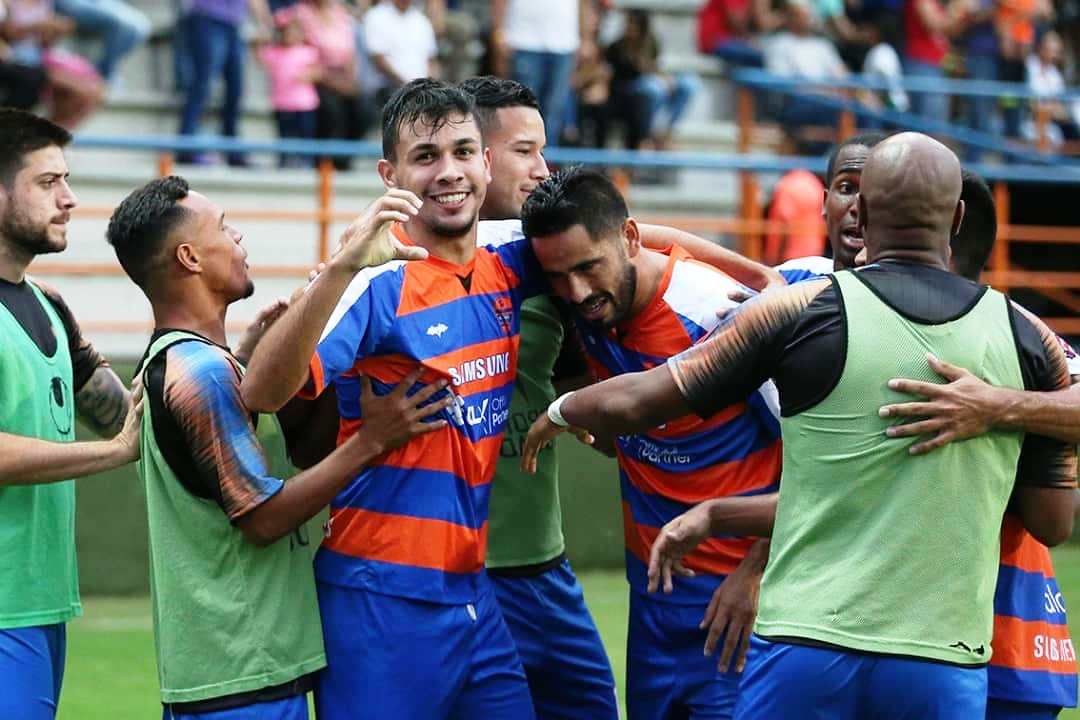 Ronaldo Chacón Academia Puerto Cabello