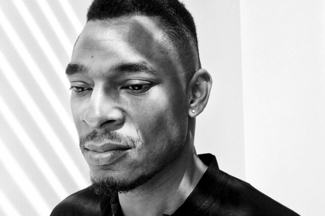 Artes del vidrio / Poesía presentada y traducida por Beverly Pérez Rego / Terrance Hayes: Dentro de mí hay un animal de ojos negros