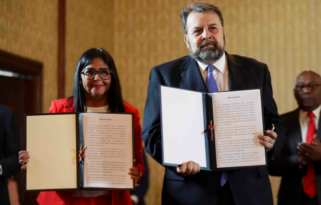 Timoteo Zambrano: Reincorporación del PSUV implica un equilibrio en el Parlamento