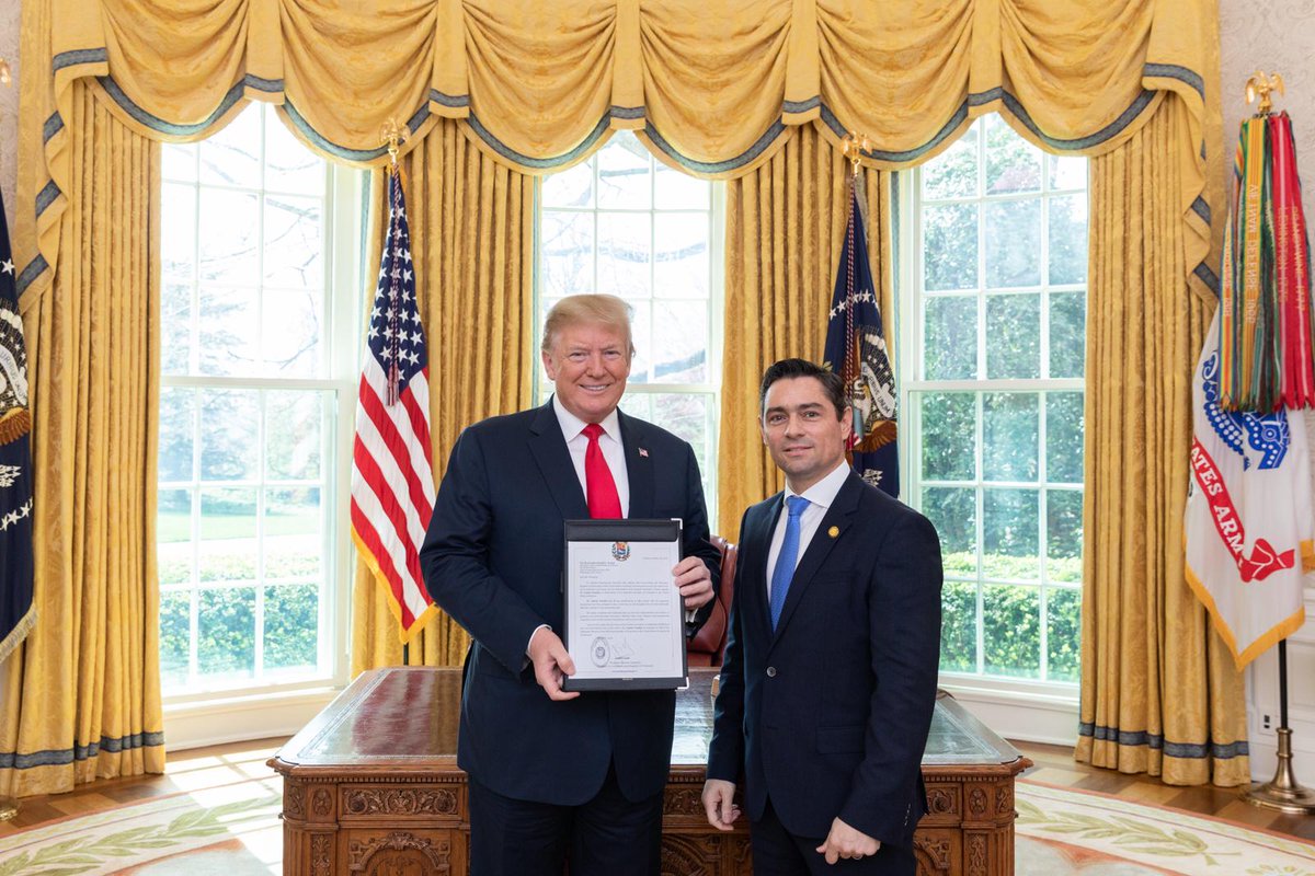 Vecchio- Trump| ccnesnoticias