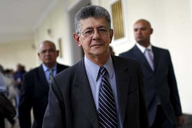 Ramos Allup: “El 16 de noviembre no hubo muertos porque el chavismo no salió a matar gente”