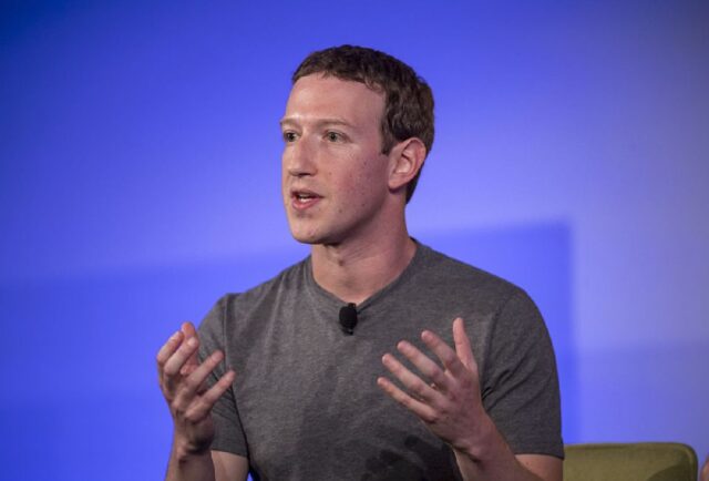 Zuckerberg defiende que Facebook publique anuncios con declaraciones falsas