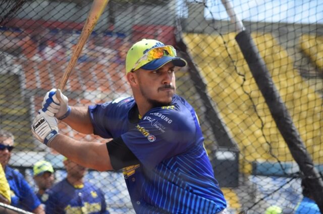 Alberth Martínez se subió a la nave turca