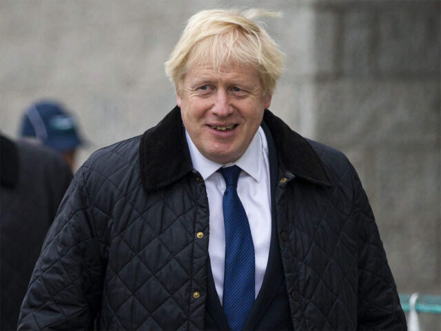 Johnson apuesta por celebrar elecciones el 12 de diciembre