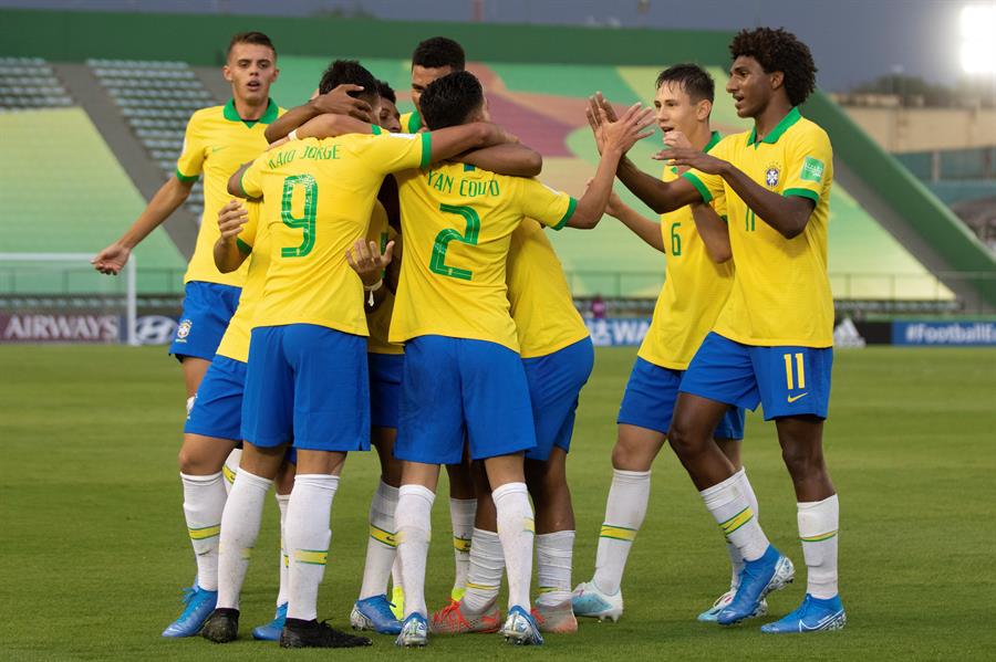 brasil_celebra_mundial