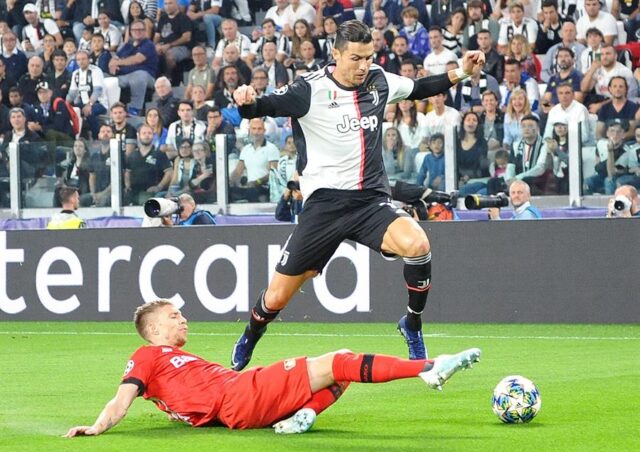 Cristiano igualó a Raúl en goles a más equipos en Liga de Campeones