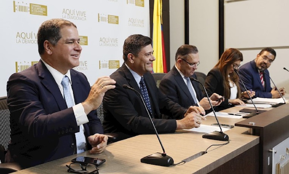 diputados_exiliados_crean_equipo_de_trabajo_para_tratar_de_volver_a_venezuela