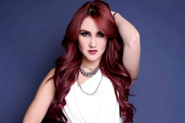 Dulce María está molesta por no participar en el reencuentro de RBD