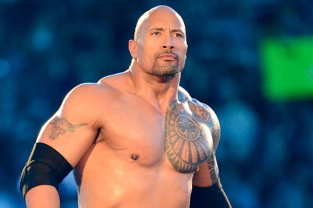 Dwayne Johnson regresa a la lucha libre
