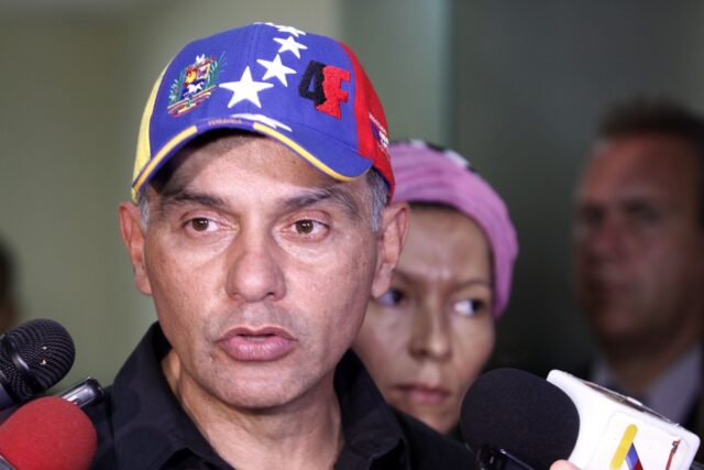 Hebert García Plaza: La estrategia de Maduro es lograr aprobación internacional
