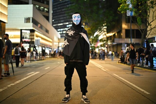 Manifestantes en Hong Kong celebran Halloween con nuevas protestas