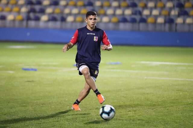 Savarino asegura que la Vinotinto está unida dentro y fuera de la cancha