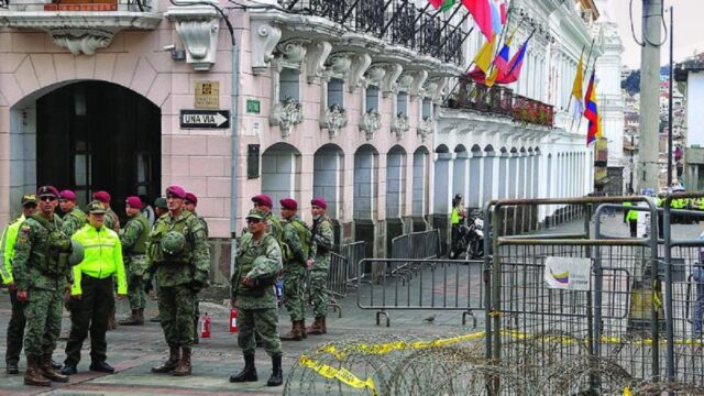 Gobierno de Moreno se traslada a Guayaquil por recrudecimiento de disturbios