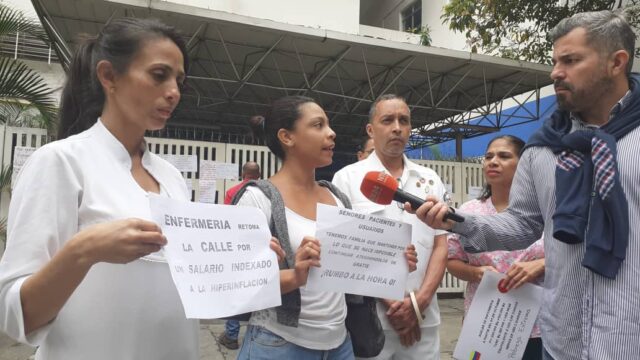 Enfermeros protestaron en el J. M. de los Ríos para exigir garantías laborales
