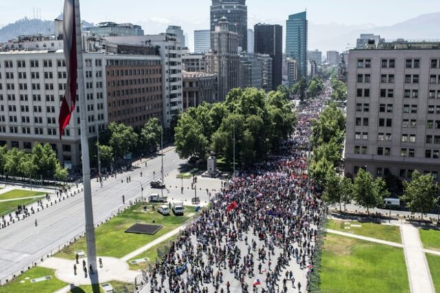 Duro golpe a la imagen de Chile tras cancelar APEC y COP25 por estallido social