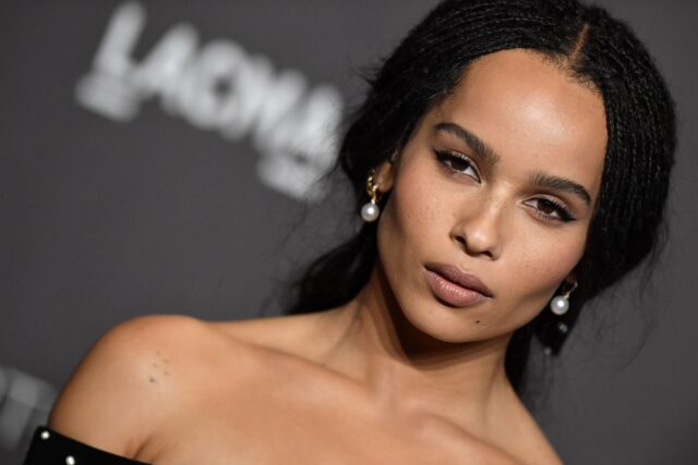 Las Catwoman del cine felicitan a Zoe Kravitz