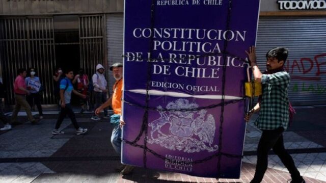 Nueva Constitución en Chile: gobierno y oposición llegan a un histórico acuerdo para cambiar la carta magna