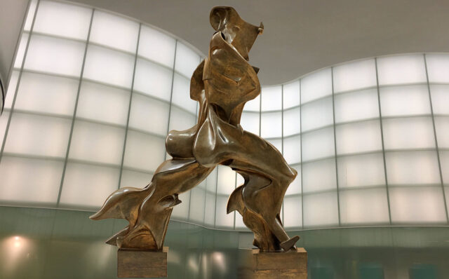 Magritte, Boccioni y Picasso protagonizan subasta de 192 millones dólares