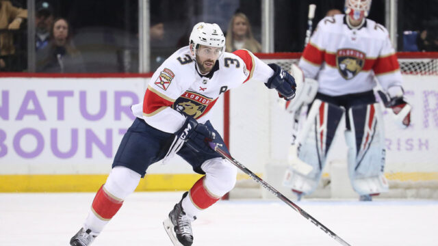 Jugador de hockey perdió nueve dientes por el impacto de un disco