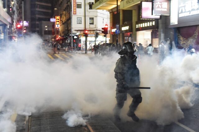 Candidatos políticos de Hong Kong serán investigados para garantizar su lealtad a China