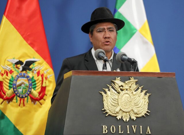 Bolivia no descarta segunda vuelta electoral si la OEA lo determina