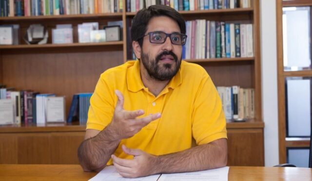 Oliveros: La circulación del dólar no quiere decir que la economía mejore
