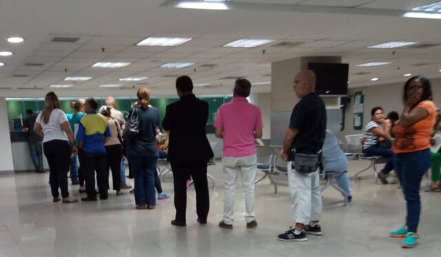 Préstamos bancarios venezolanos están en jaque