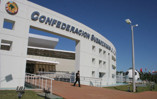 Conmebol decidirá ascensos del fútbol venezolano