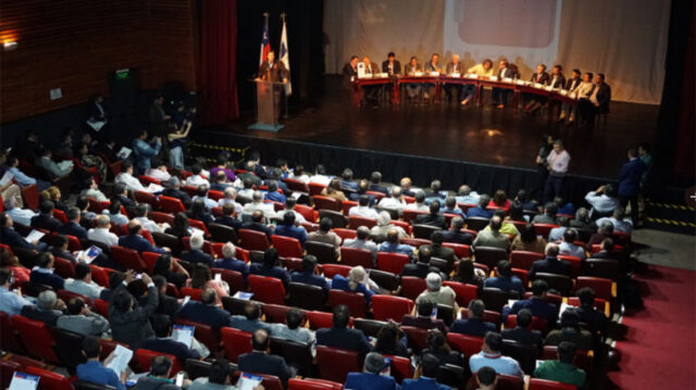 ¿Cómo será el plebiscito convocado en Chile el que se consultará por una nueva Constitución?