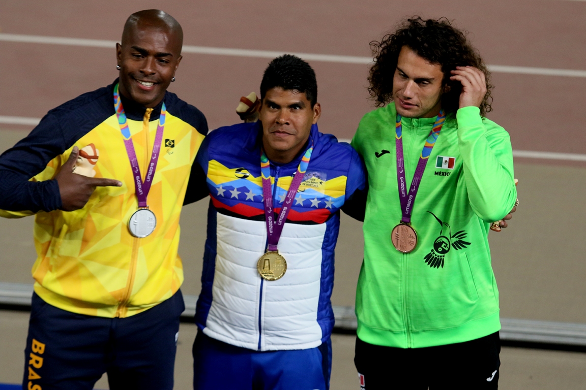 Eduar Varela1