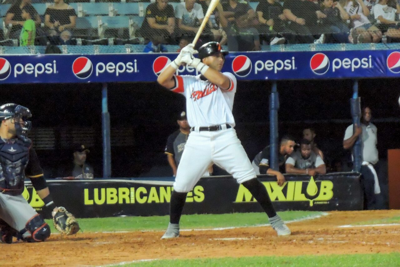 Jose Flores 20-11