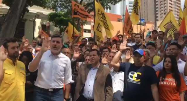 Oposición realizó juramentación del Comando por la Libertad en Chacao
