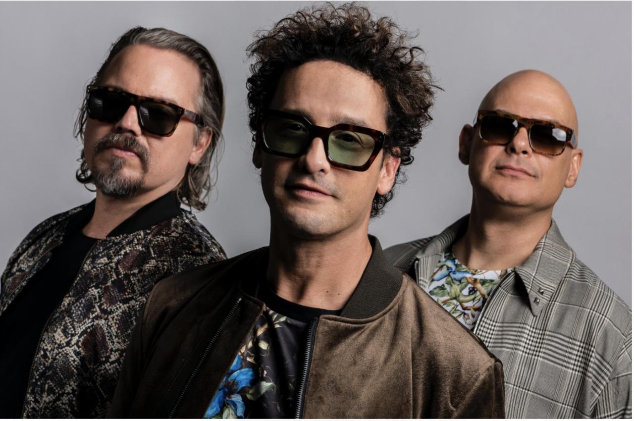 Los Amigos Invisibles