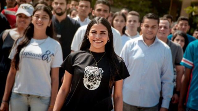 Estudiantes de LUZ eligieron a Yeissel Pérez como presidente de la FCU