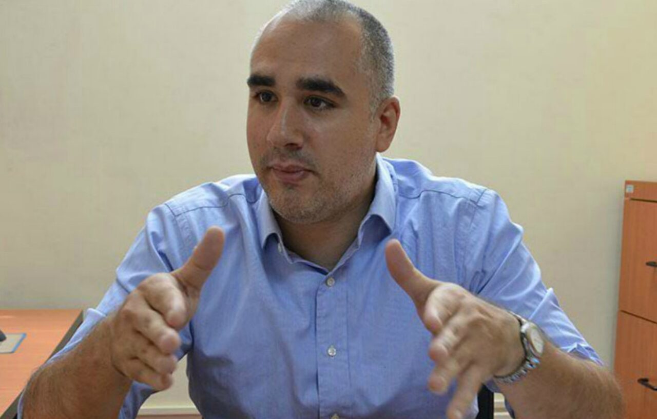 Luis Oliveros