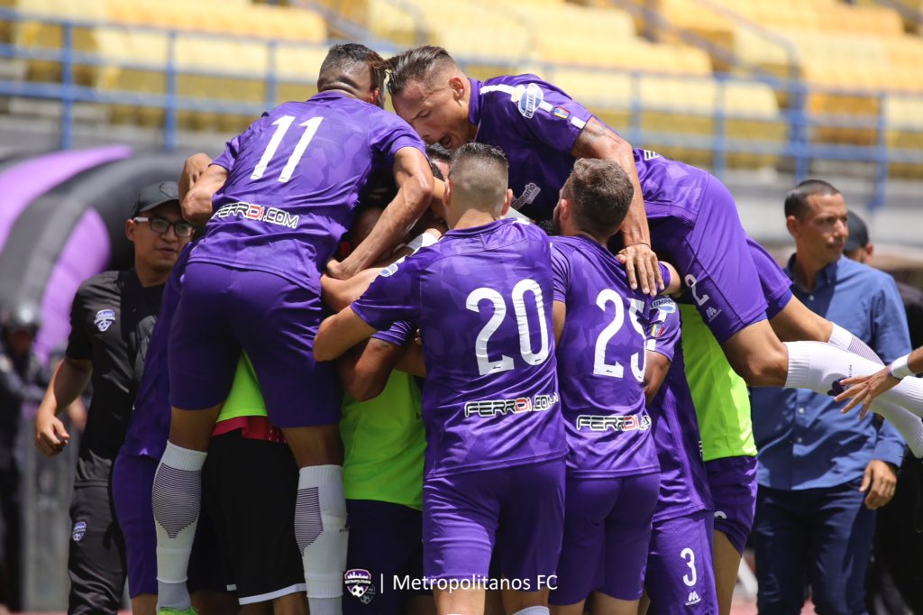 Metropolitanos-FC