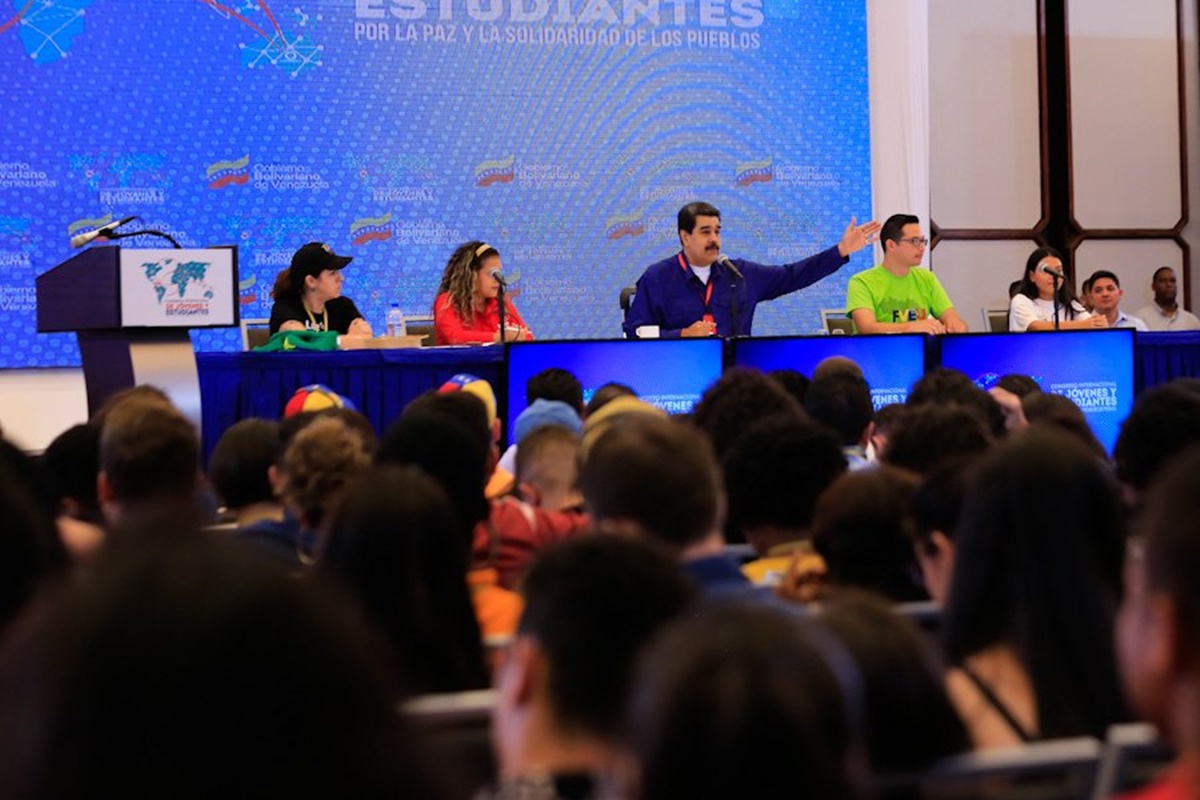 Nicolás Maduro prensa edit