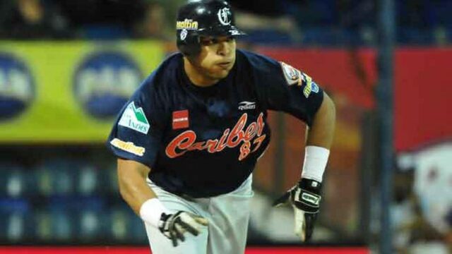 René Reyes iguala un logro histórico de Robert Pérez
