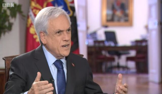 Piñera: “Estamos dispuestos a conversarlo todo, incluyendo una reforma a la Constitución”