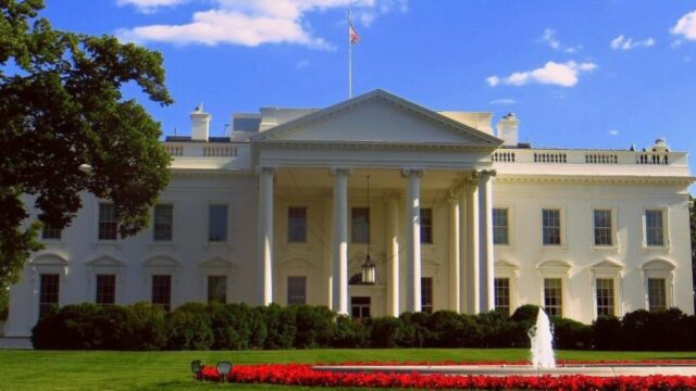 Washington aumenta la presión sobre las finanzas de Teherán