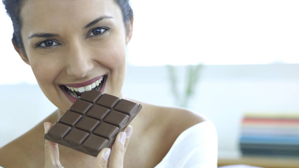 ¿Qué alimentos favorecen la aparición de acné?