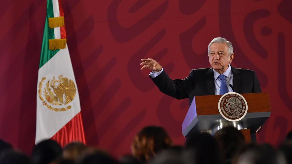 México registró recesión en primer semestre y luego crecimiento nulo