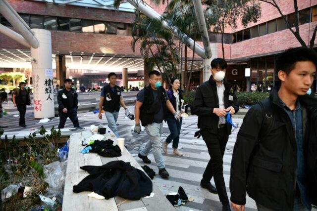 La Policía de Hong Kong entró en la Universidad Politécnica luego de 11 días de asedio