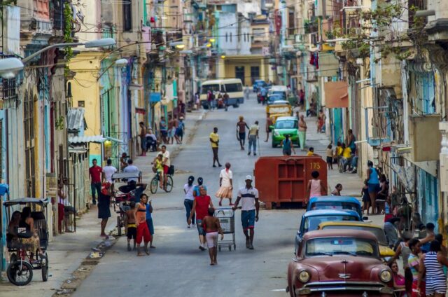 Sepa por qué los cubanos se quedaron sin perniles para fin de año