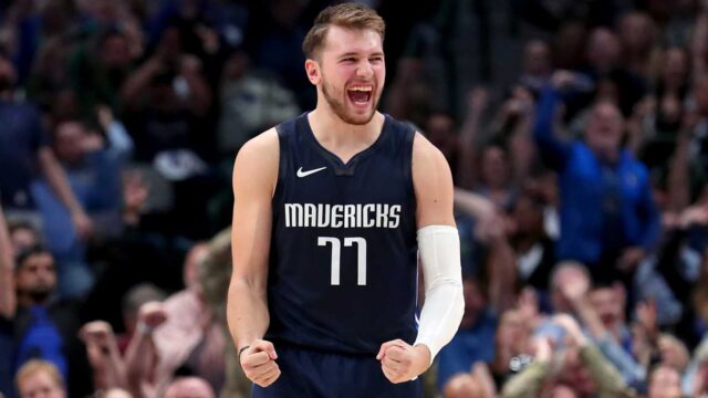[VIDEO] Doncic registró triple-doble de 35 puntos en 25 minutos